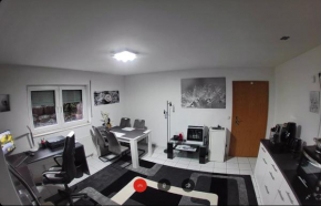 Modernes komplett neu eingerichtetes Apartment in Hückelhoven-Baal E-Ladestation